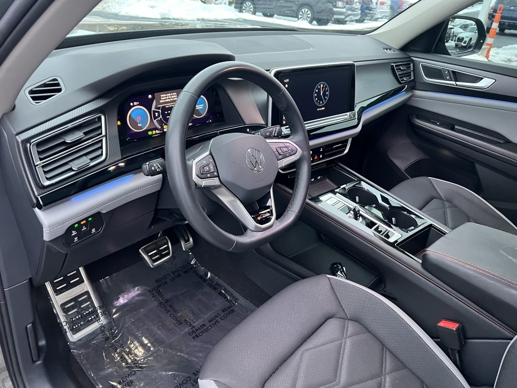 Volkswagen Atlas Peak Edition SEL AWD 2024