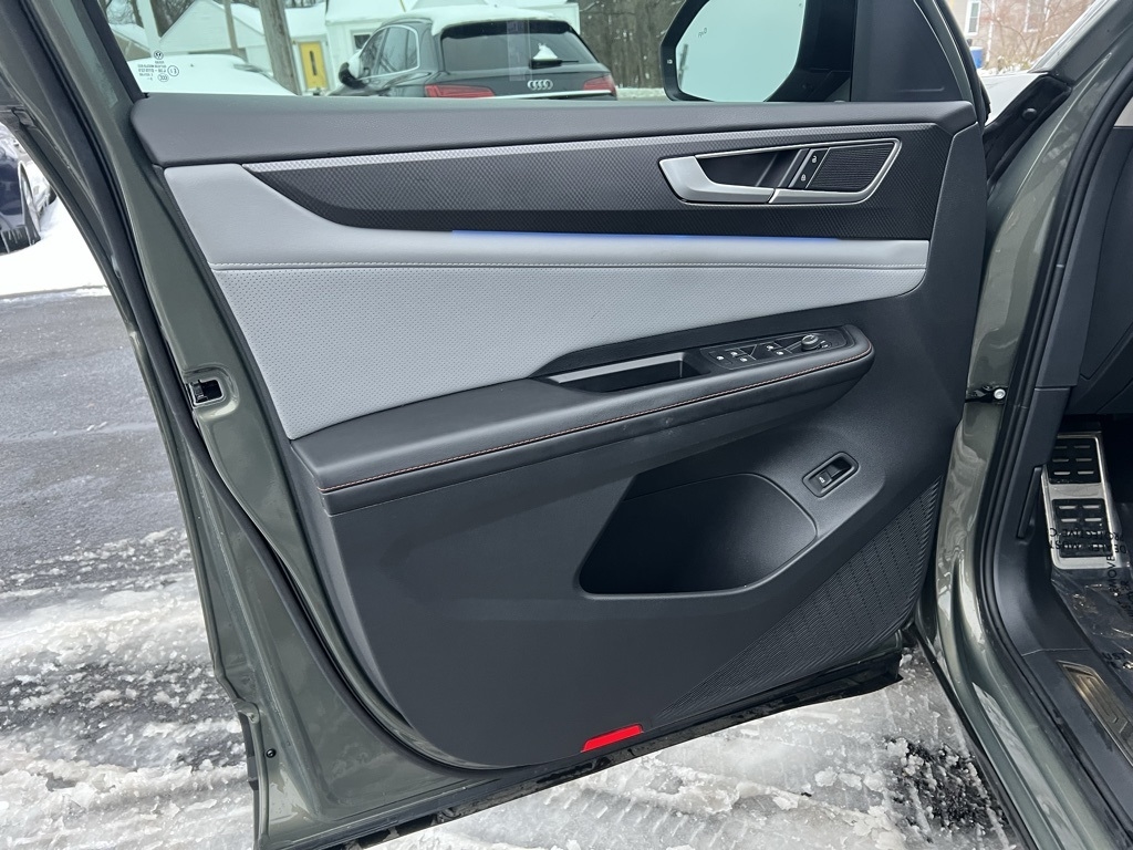 Volkswagen Atlas Peak Edition SEL AWD 2024