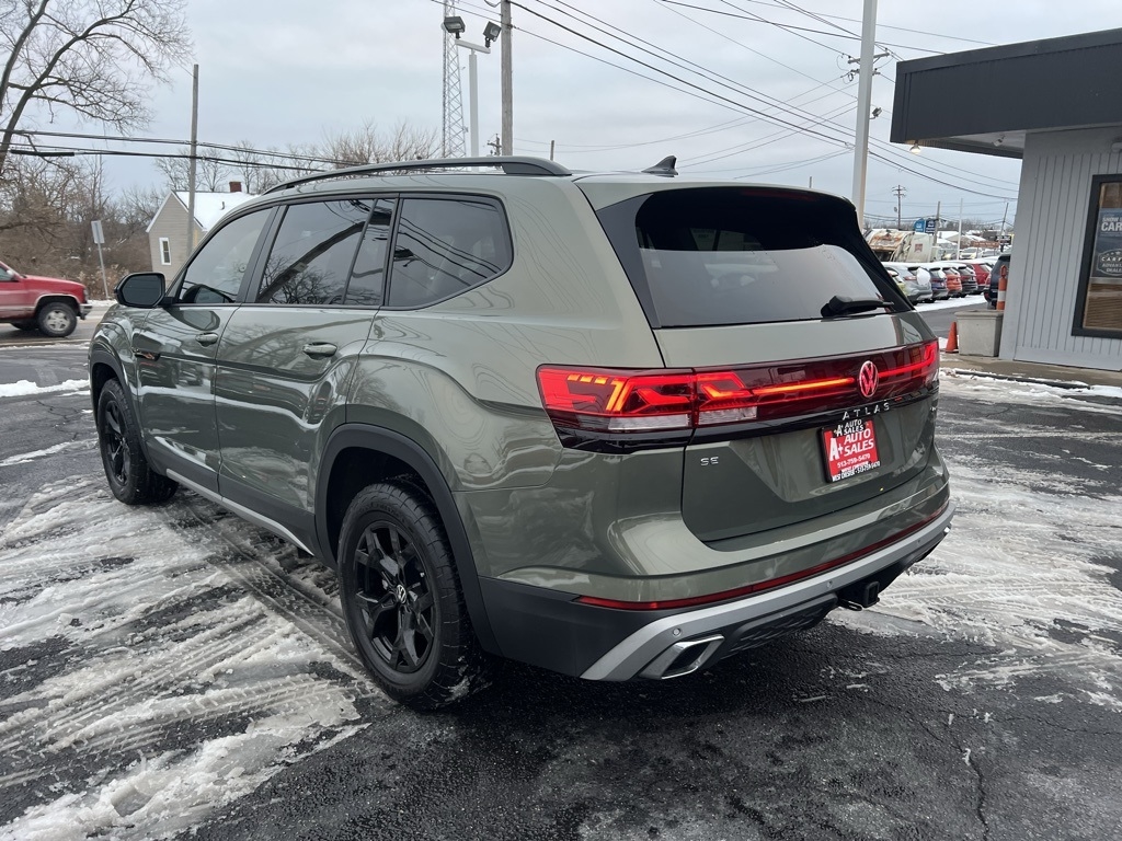 Volkswagen Atlas Peak Edition SEL AWD 2024