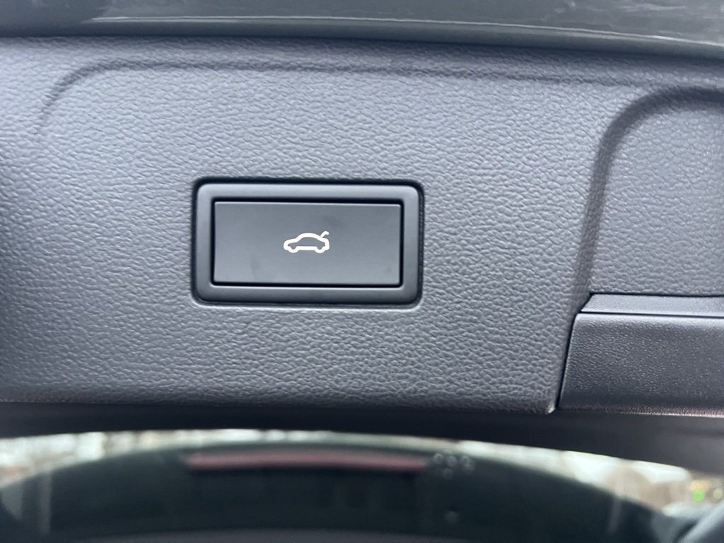 Volkswagen Atlas Peak Edition SEL AWD 2024