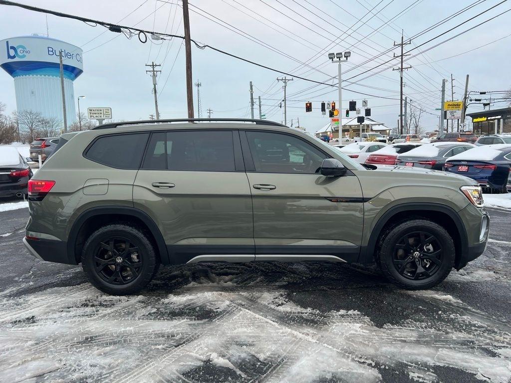 Volkswagen Atlas Peak Edition SEL AWD 2024