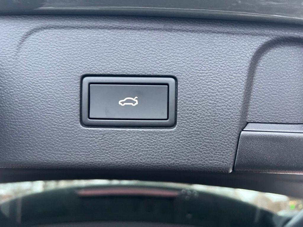 Volkswagen Atlas Peak Edition SEL AWD 2024