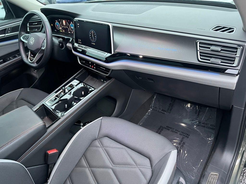 Volkswagen Atlas Peak Edition SEL AWD 2024