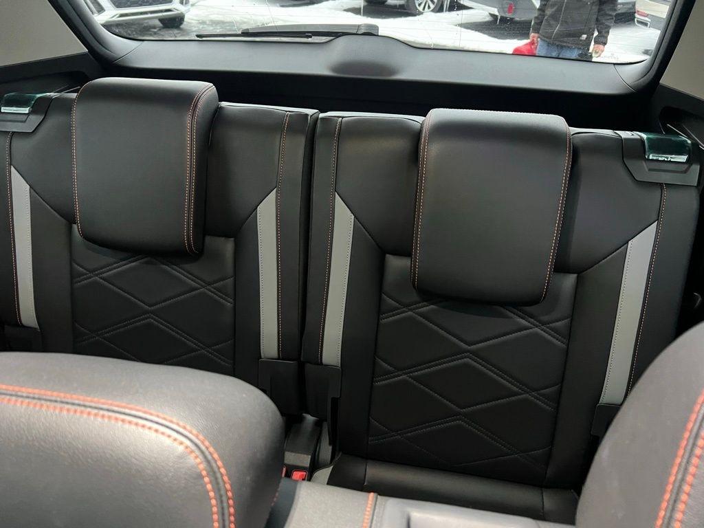 Volkswagen Atlas Peak Edition SEL AWD 2024