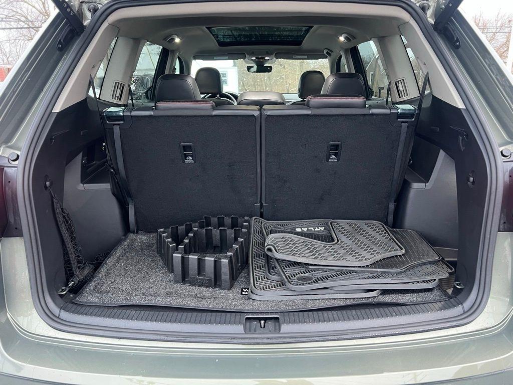 Volkswagen Atlas Peak Edition SEL AWD 2024