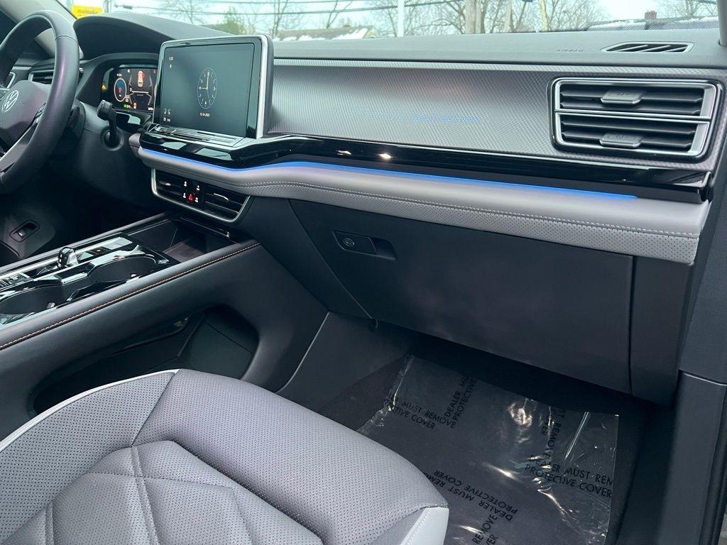 Volkswagen Atlas Peak Edition SEL AWD 2024