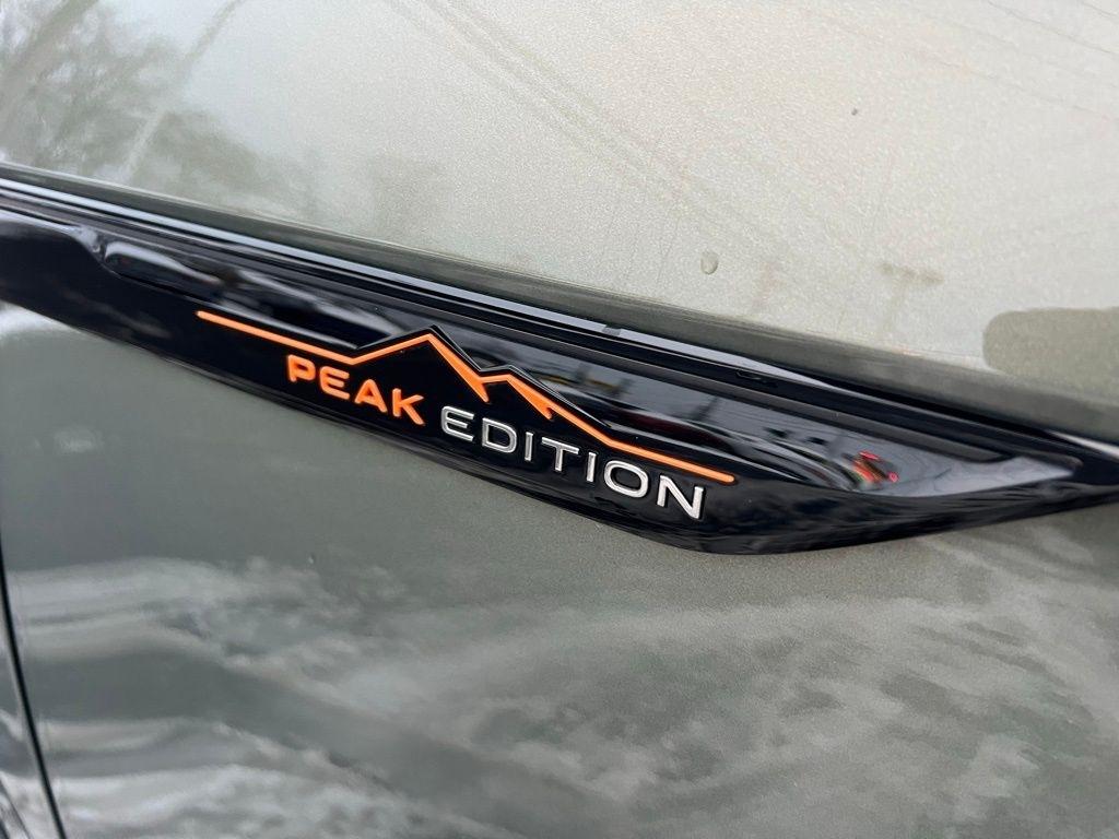 Volkswagen Atlas Peak Edition SEL AWD 2024