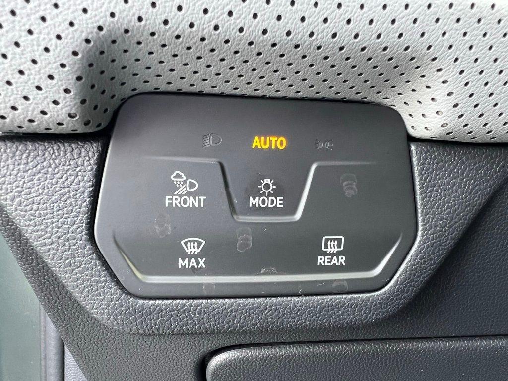 Volkswagen Atlas Peak Edition SEL AWD 2024