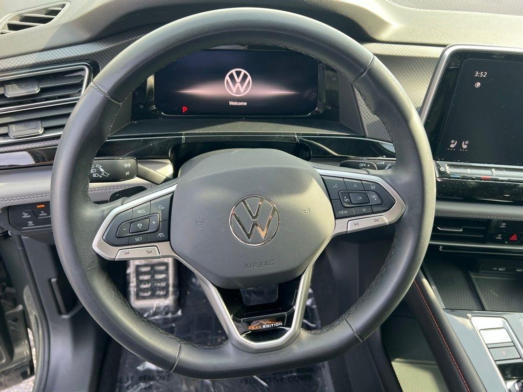 Volkswagen Atlas Peak Edition SEL AWD 2024