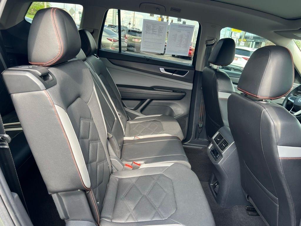 Volkswagen Atlas Peak Edition SEL AWD 2024