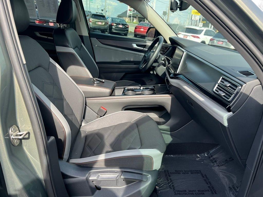 Volkswagen Atlas Peak Edition SEL AWD 2024