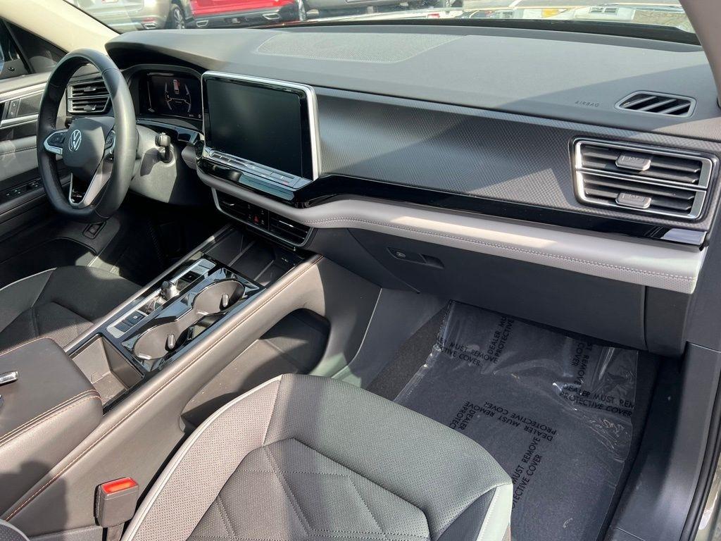 Volkswagen Atlas Peak Edition SEL AWD 2024