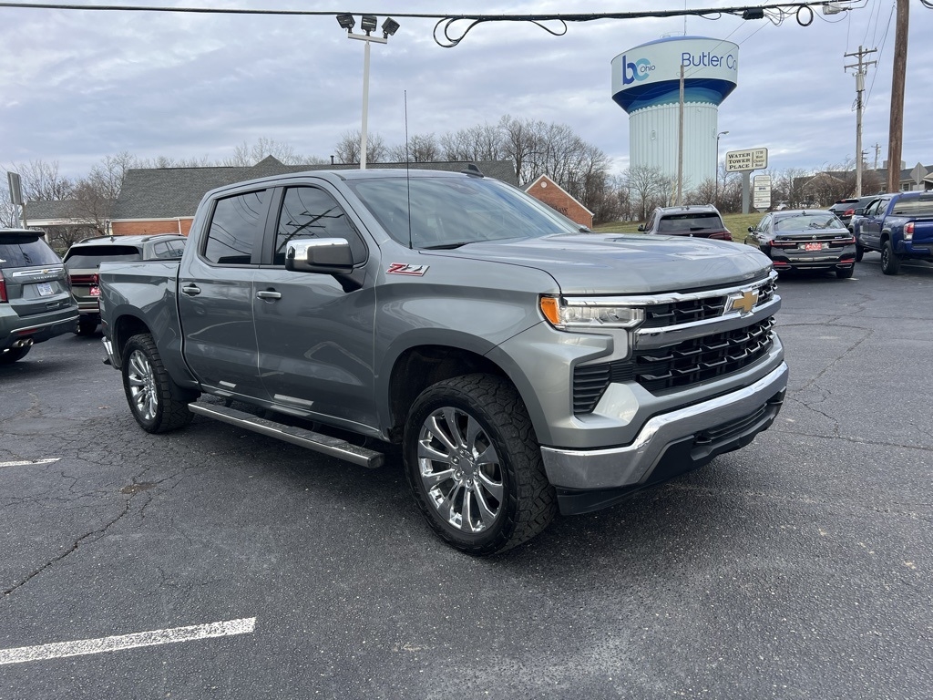 Chevrolet Silverado 1500 LT Crew Cab 4WD 2023