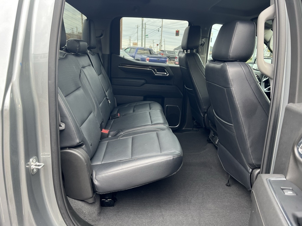 Chevrolet Silverado 1500 LT Crew Cab 4WD 2023