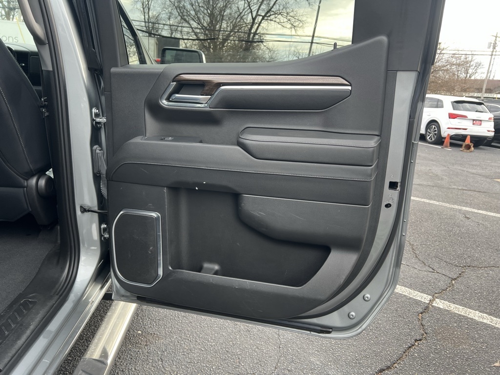 Chevrolet Silverado 1500 LT Crew Cab 4WD 2023