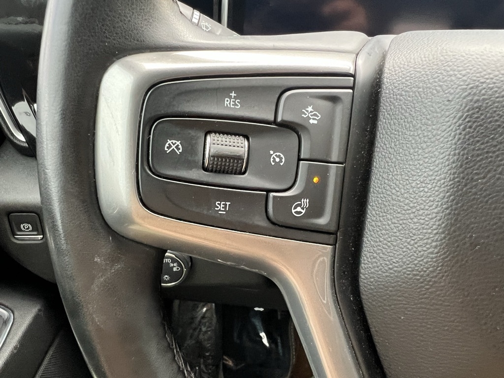 Chevrolet Silverado 1500 LT Crew Cab 4WD 2023