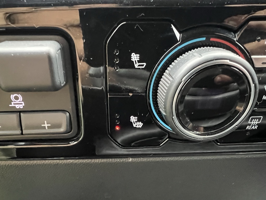 Chevrolet Silverado 1500 LT Crew Cab 4WD 2023