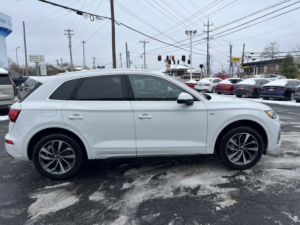 Audi Q5 S line Premium Plus 45 TFSI quattro 2022