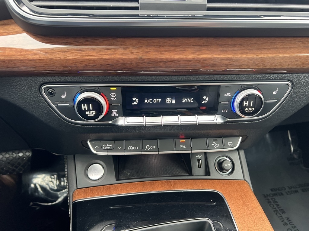 Audi Q5 S line Premium Plus 45 TFSI quattro 2022