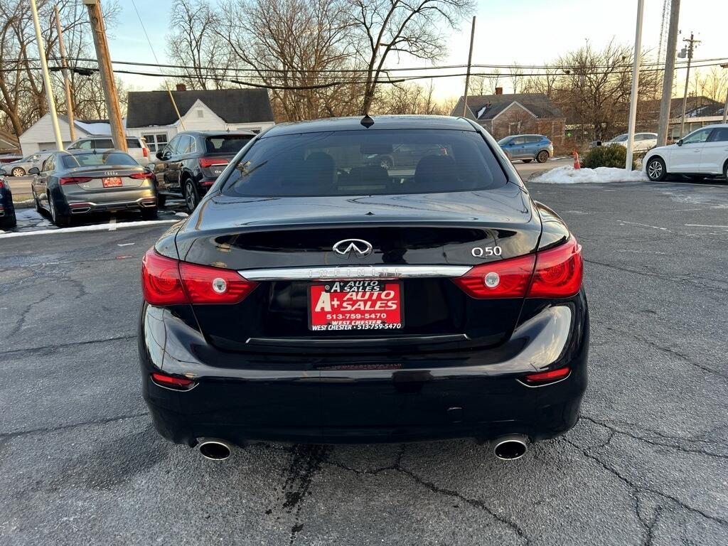 Infiniti Q50 Premium AWD 2015