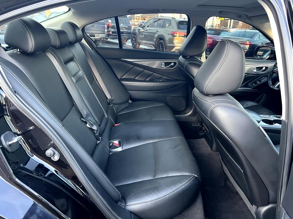 Infiniti Q50 Premium AWD 2015