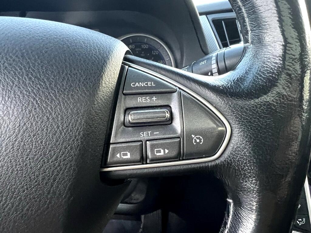 Infiniti Q50 Premium AWD 2015