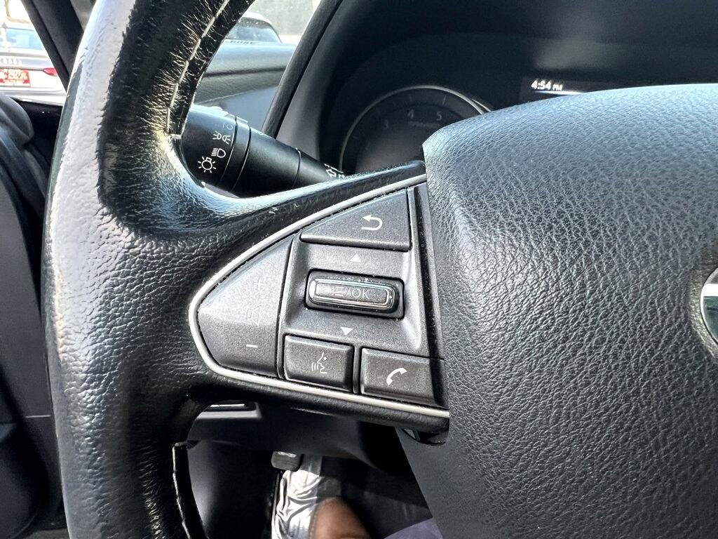 Infiniti Q50 Premium AWD 2015