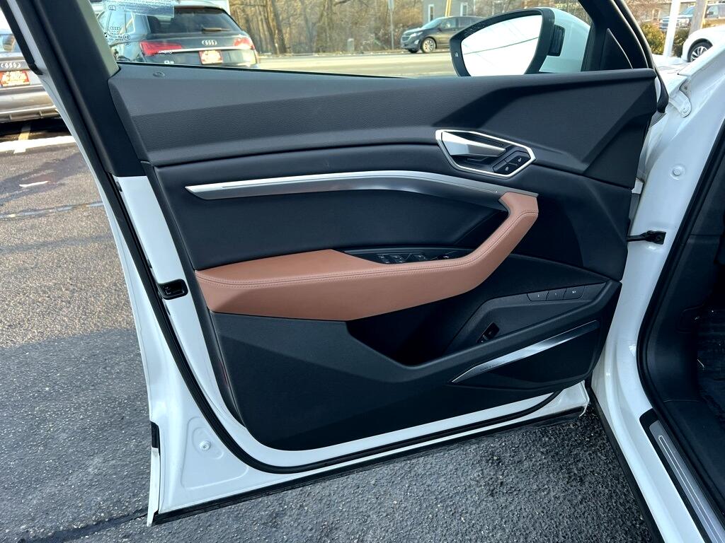 Audi E-Tron Prestige quattro 2019