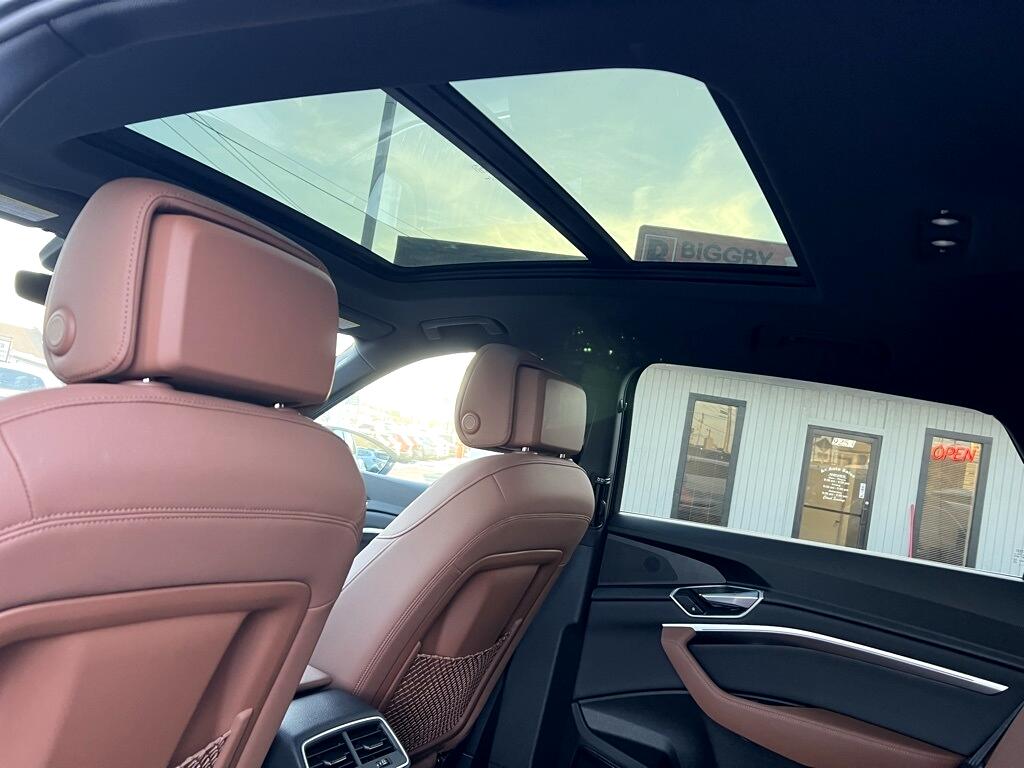 Audi E-Tron Prestige quattro 2019