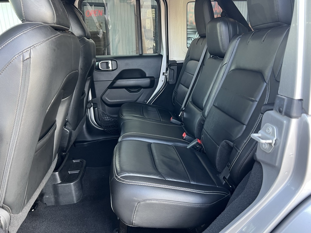 Jeep Wrangler Unlimited Sahara 2018