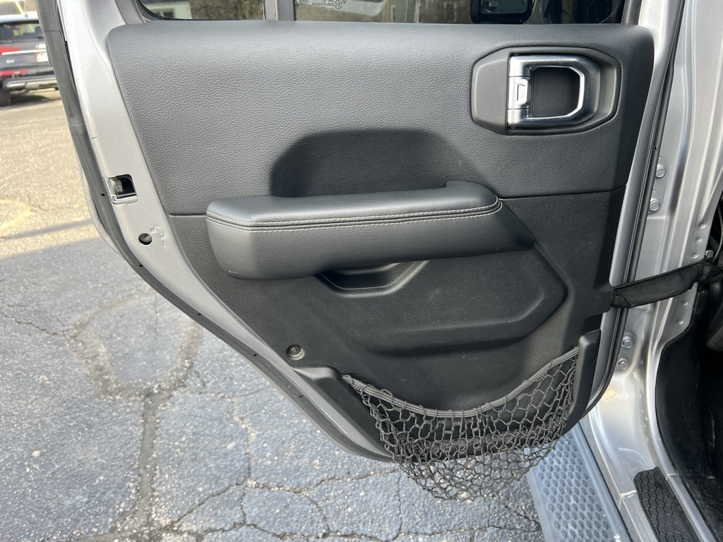 Jeep Wrangler Unlimited Sahara 2018