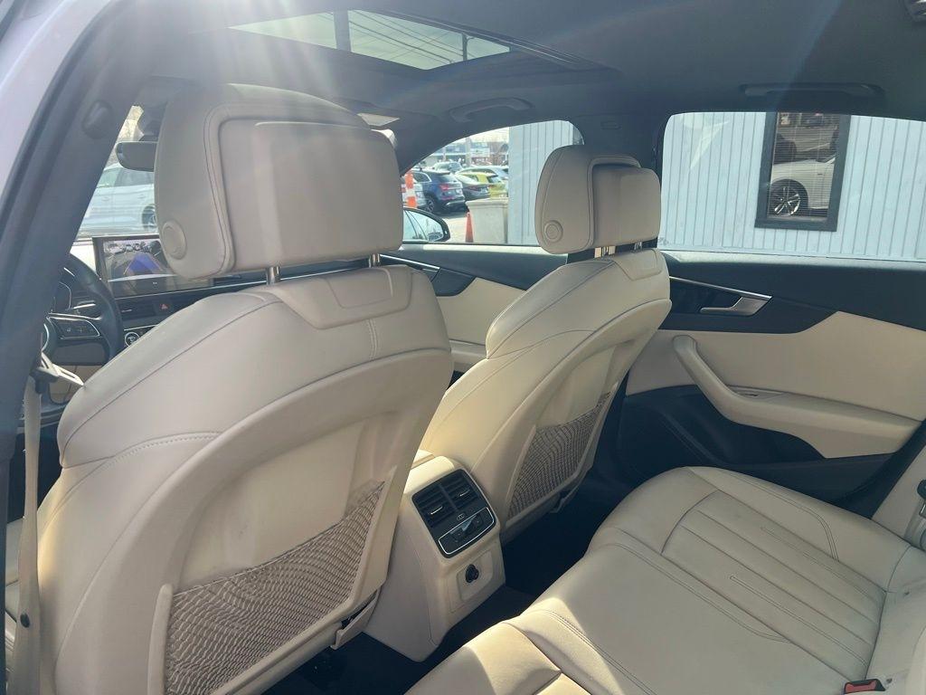 Audi A4 Premium quattro 2023