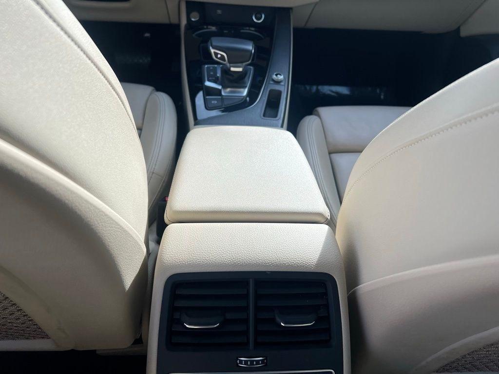 Audi A4 Premium quattro 2023