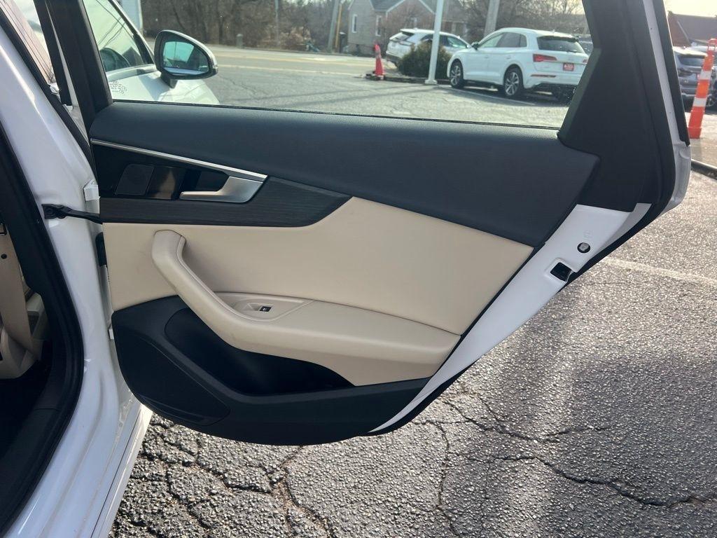 Audi A4 Premium quattro 2023