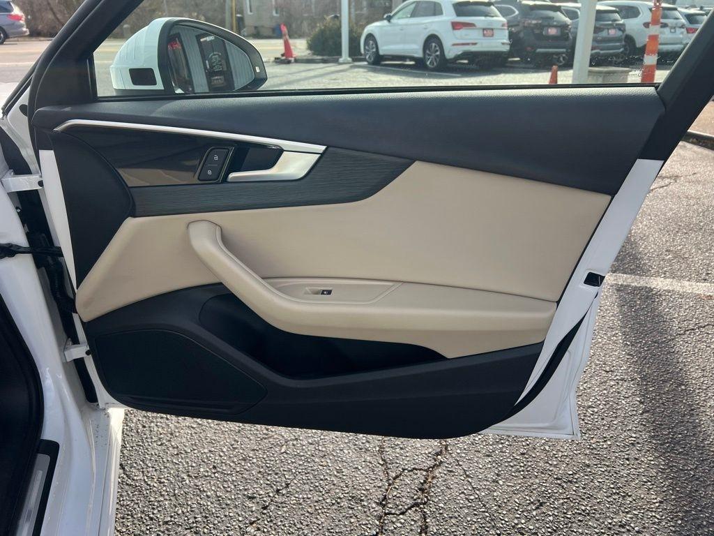 Audi A4 Premium quattro 2023