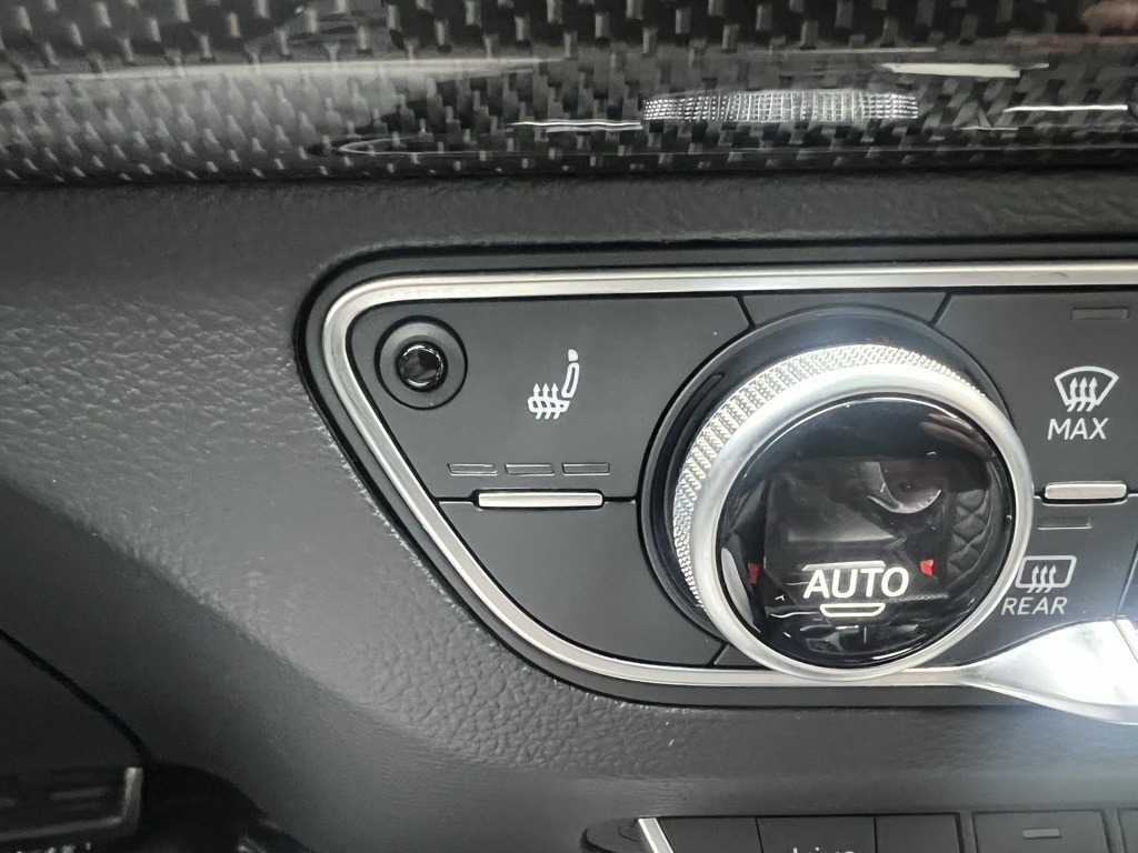 Audi SQ5 3.0T Premium Plus quattro 2022