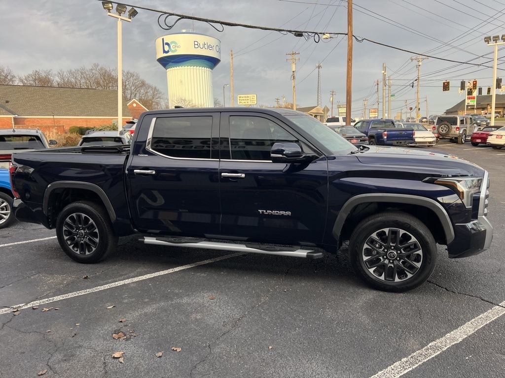 Toyota Tundra Limited CrewMax 4WD 2023