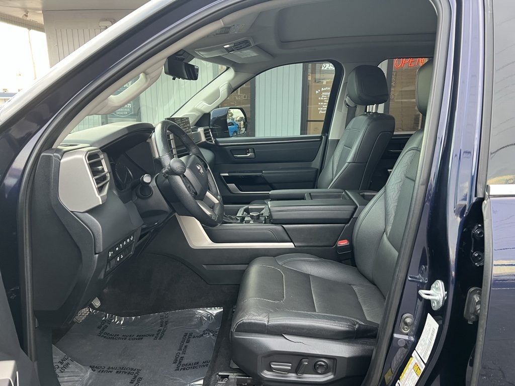 Toyota Tundra Limited CrewMax 4WD 2023