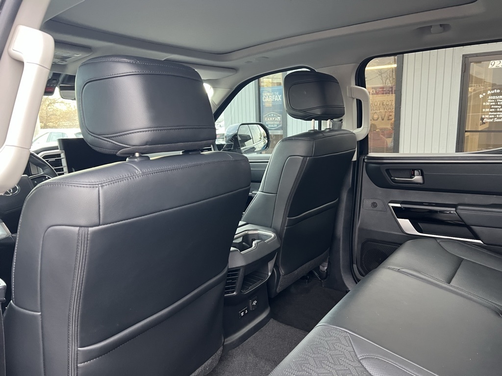 Toyota Tundra Limited CrewMax 4WD 2023