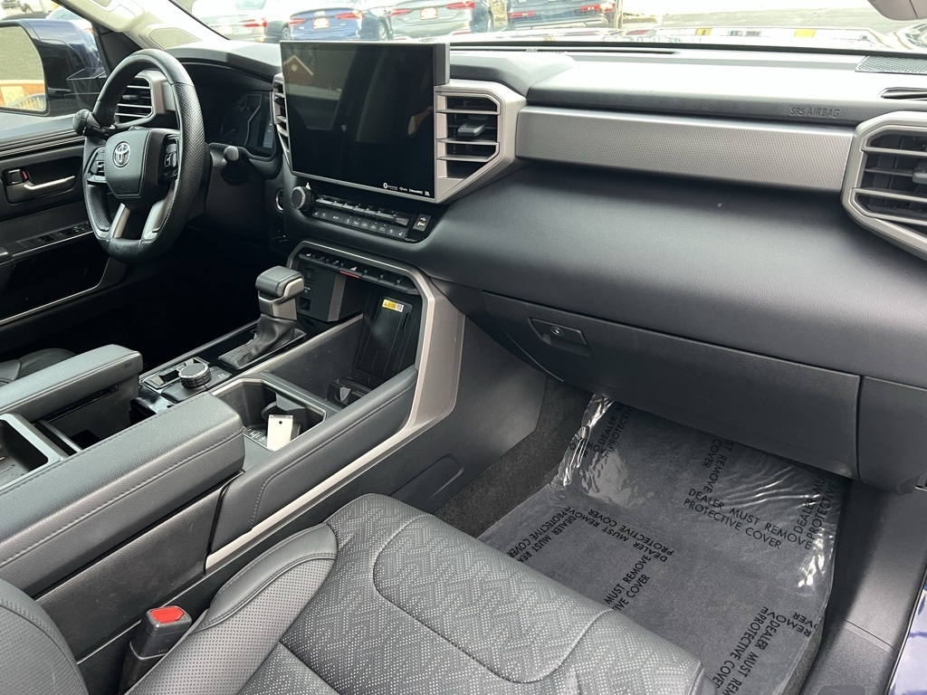 Toyota Tundra Limited CrewMax 4WD 2023