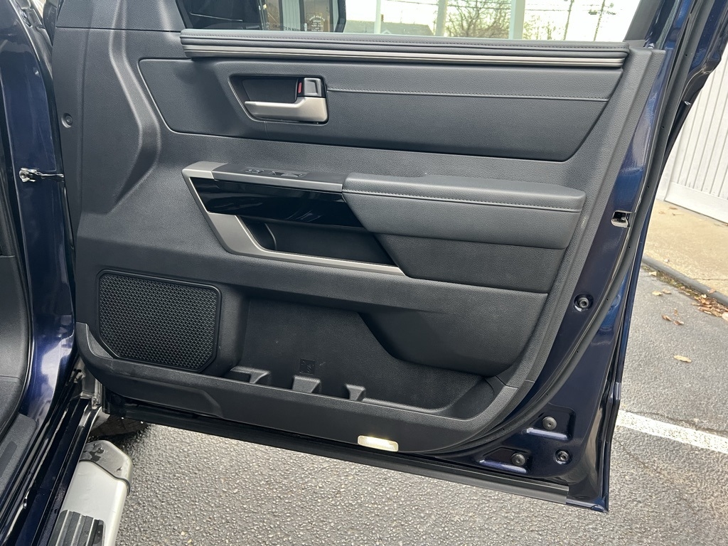 Toyota Tundra Limited CrewMax 4WD 2023