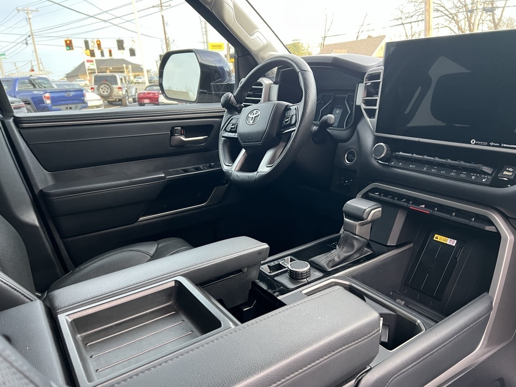 Toyota Tundra Limited CrewMax 4WD 2023