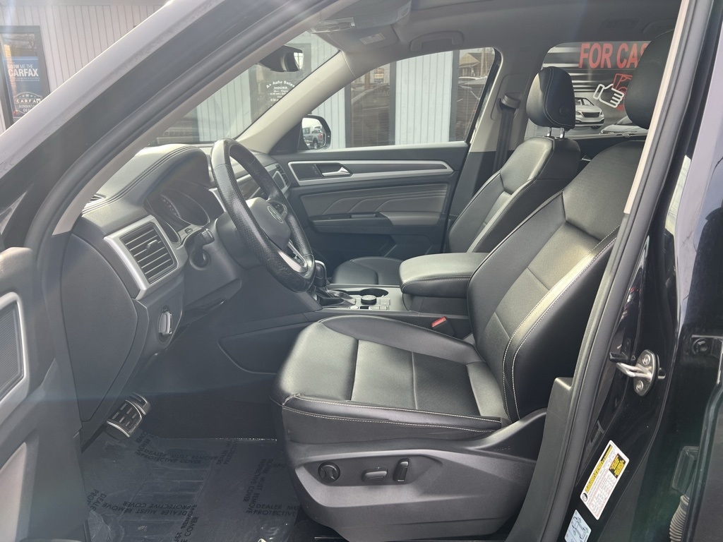 Volkswagen Atlas V6 SE w/Technology R-Line 4MOTION 2021