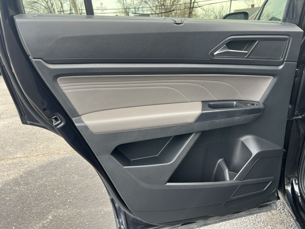 Volkswagen Atlas V6 SE w/Technology R-Line 4MOTION 2021