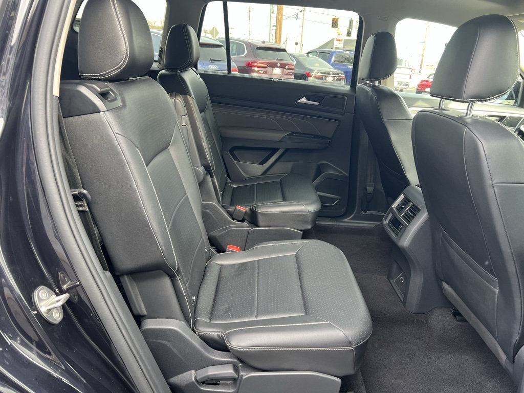 Volkswagen Atlas V6 SE w/Technology R-Line 4MOTION 2021