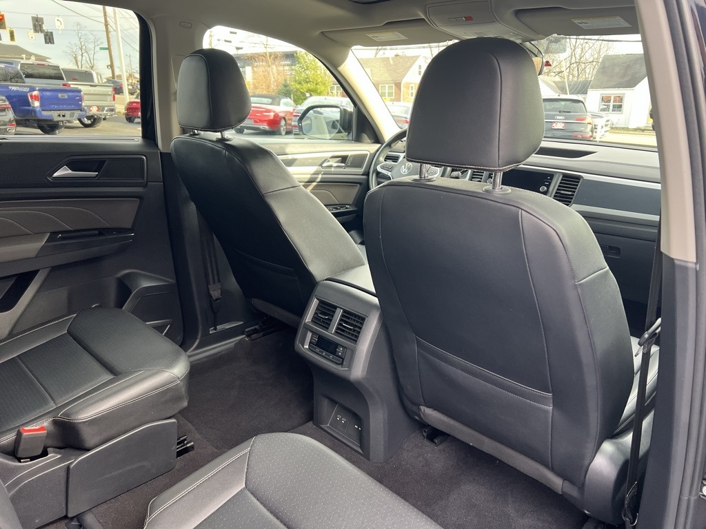 Volkswagen Atlas V6 SE w/Technology R-Line 4MOTION 2021