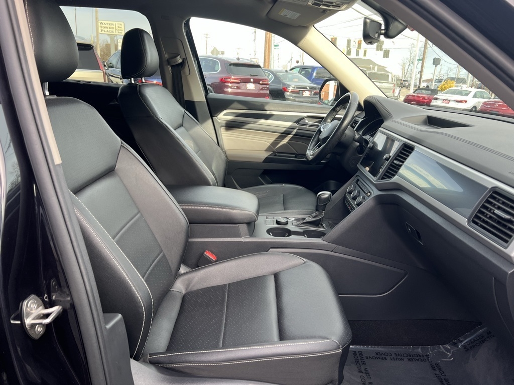 Volkswagen Atlas V6 SE w/Technology R-Line 4MOTION 2021