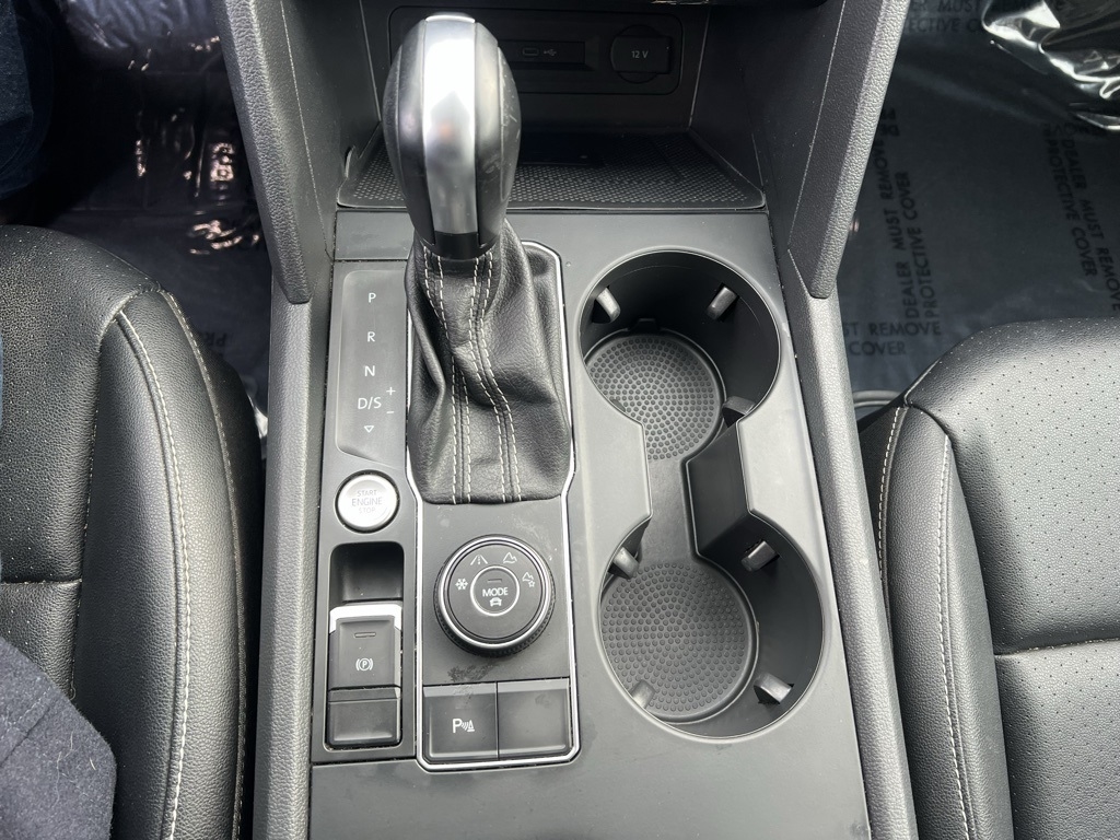 Volkswagen Atlas V6 SE w/Technology R-Line 4MOTION 2021