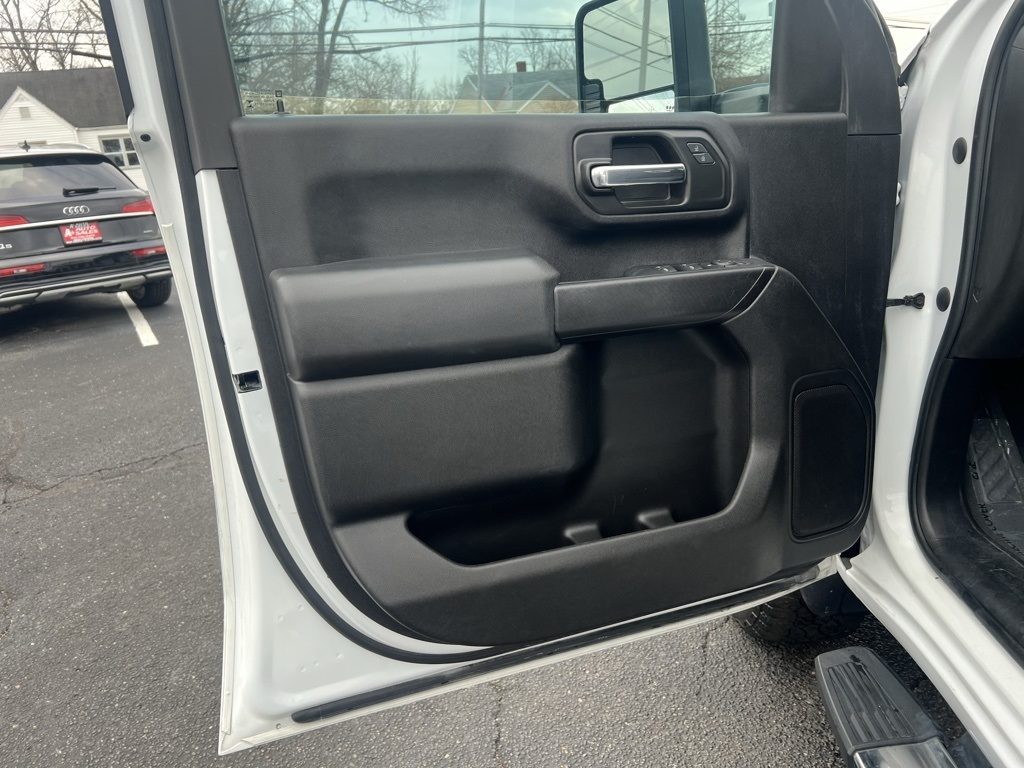 Chevrolet Silverado 2500HD Custom Crew Cab Long Box 4WD 2022