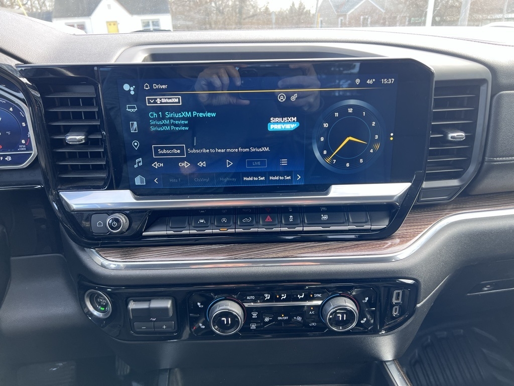 Chevrolet Silverado 1500 LT Crew Cab 4WD 2023